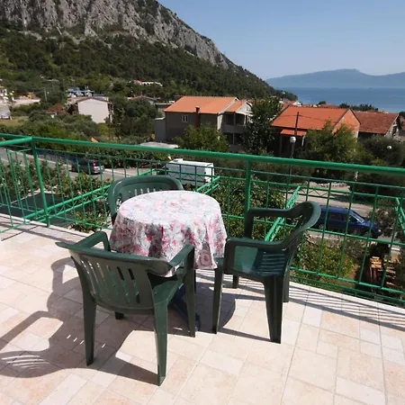 And With Parking Space Gradac, Makarska - 6819 3* Gradac (Split-Dalmatia)