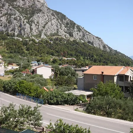 And With Parking Space Gradac, Makarska - 6819 3* Gradac (Split-Dalmatia)